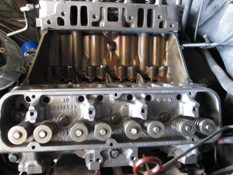 Engine Left Cylinder Head