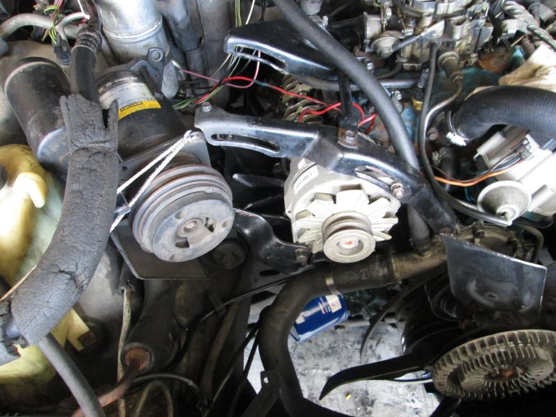 Engine Front A/C Alternator Brackets